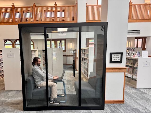 Picture of Main level meeting room pod for two people.